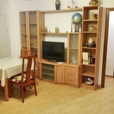 Apartment Modern In - 50 Sqm - Comfortable Balcony